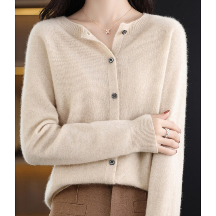 Luxurious Women's Cardigan made from 100% Merino Wool with O-Neck and Cashmere Touch