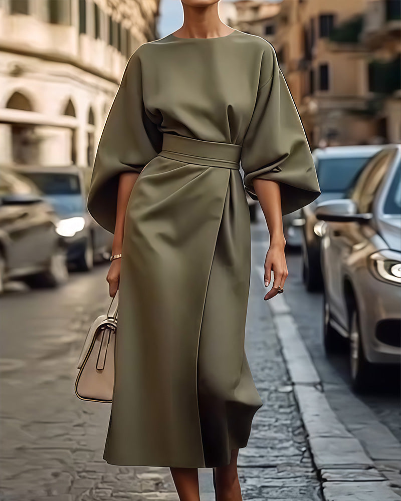 Holly | Elegant Waist-Fit Pencil Dress