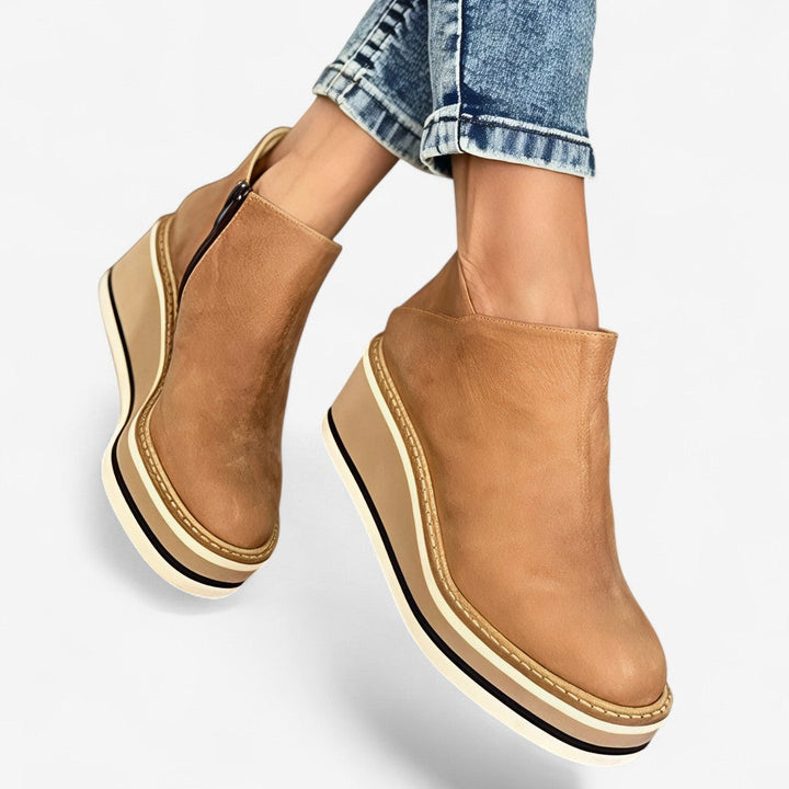 Roswitha - Elegant Waterproof Boots