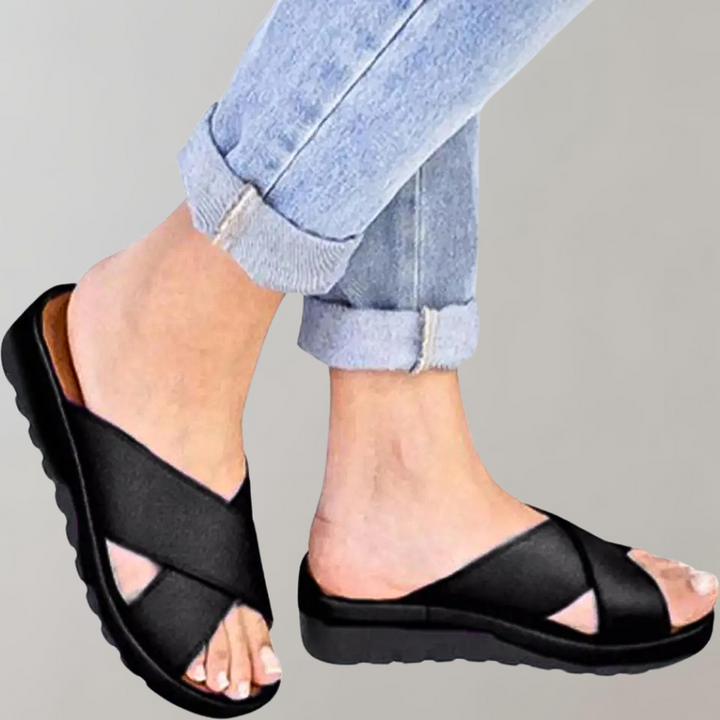 Kamille - Luxurious and Comfortable Women's Slippers for a Perfect Everyday Outfit
