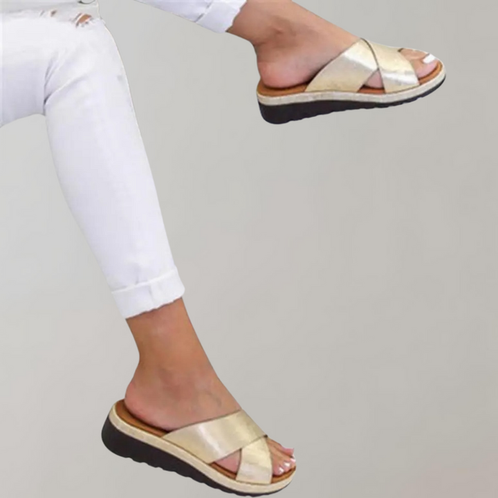 Kamille - Luxurious and Comfortable Women's Slippers for a Perfect Everyday Outfit