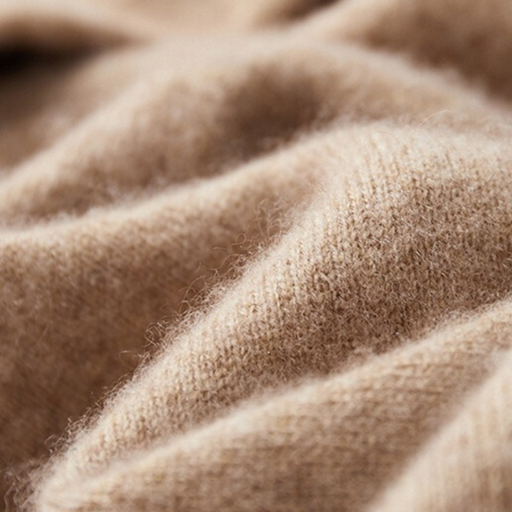 Stylish and Comfortable Men's Hoodie for Any Occasion