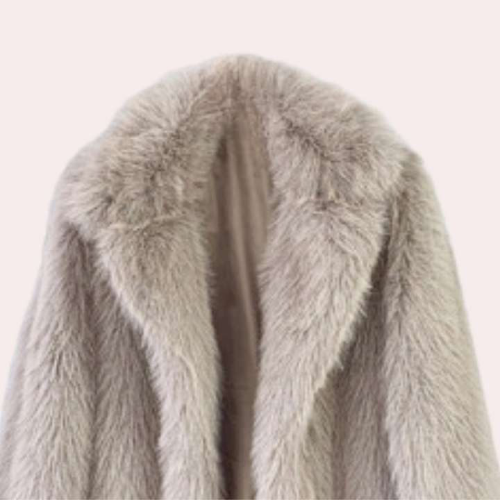 TARA - Elegant Plush Winter Coat for Women