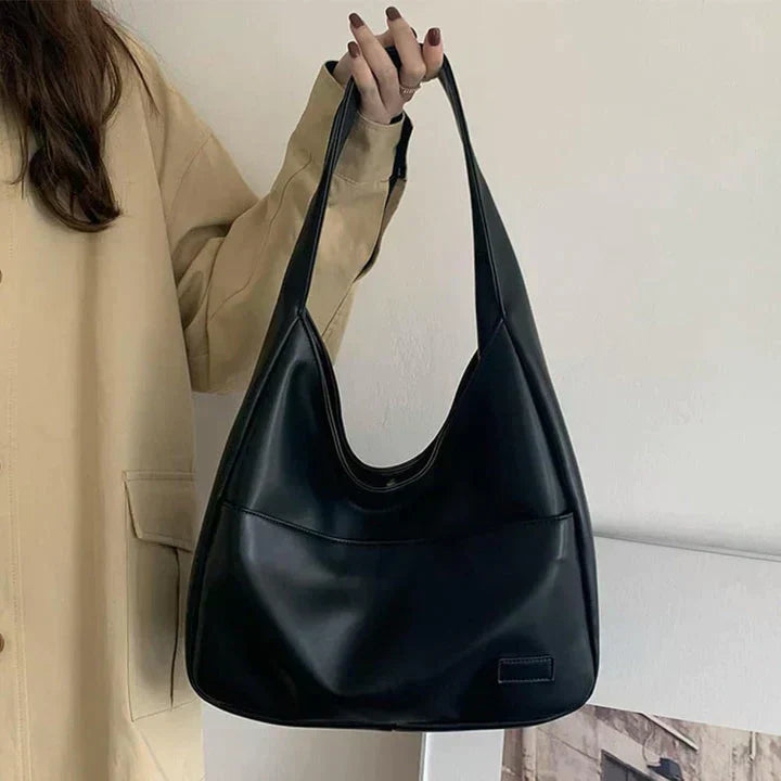 Celia - Elegant, minimalist autumn shoulder bag for women