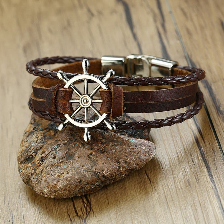 Sam - Stylish Retro Helm Bracelet for the Modern Man