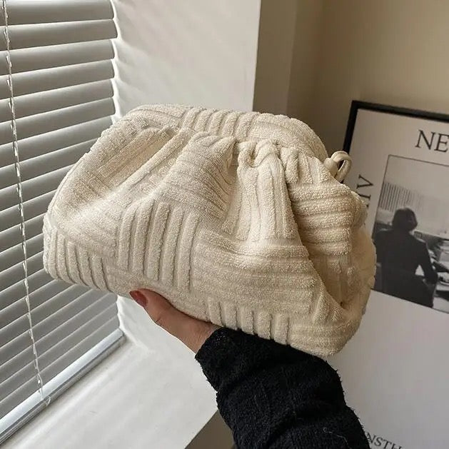 Sabrina - Elegant and Functional Towel Bag for Women