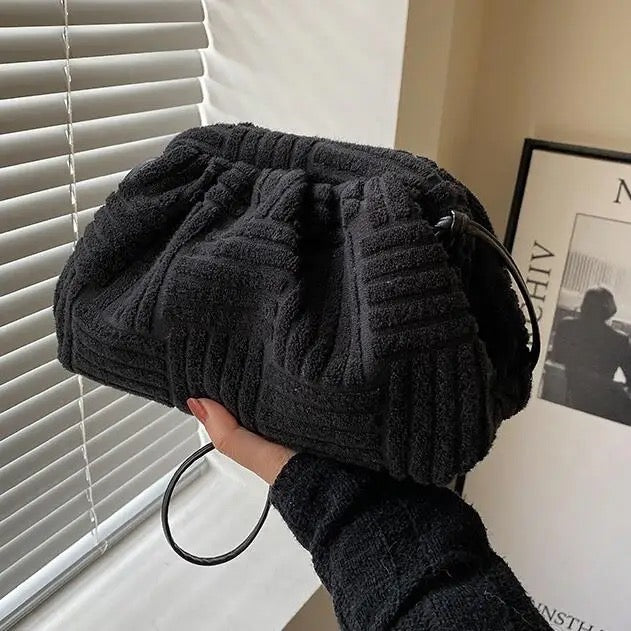 Sabrina - Elegant and Functional Towel Bag for Women