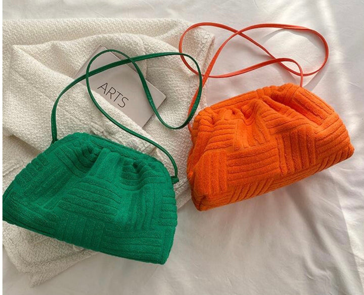 Sabrina - Elegant and Functional Towel Bag for Women