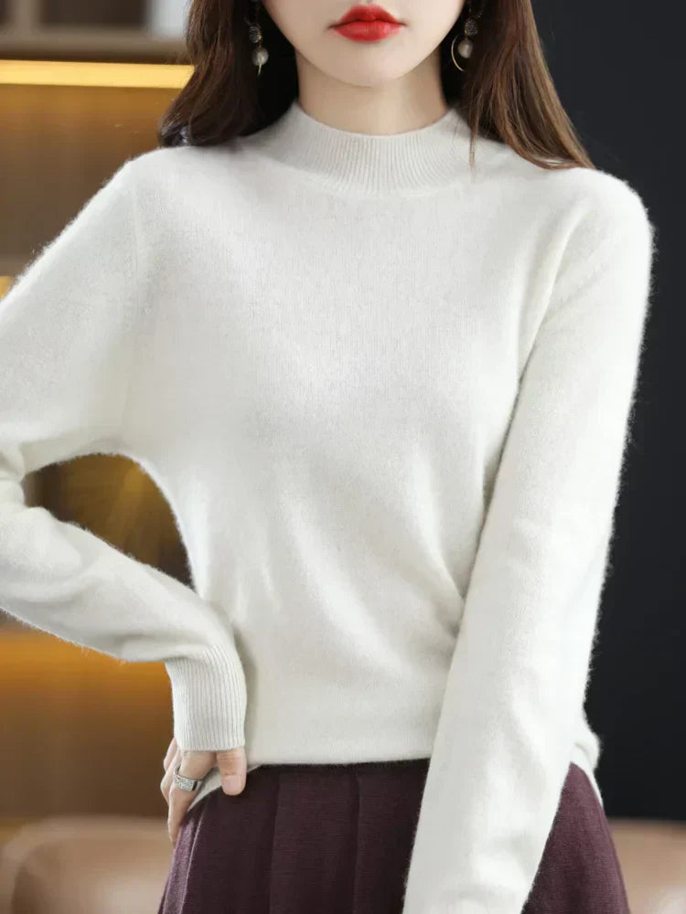 Viviane - Luxurious Women's Sweater Made from Pure Wool for Ultimate Comfort