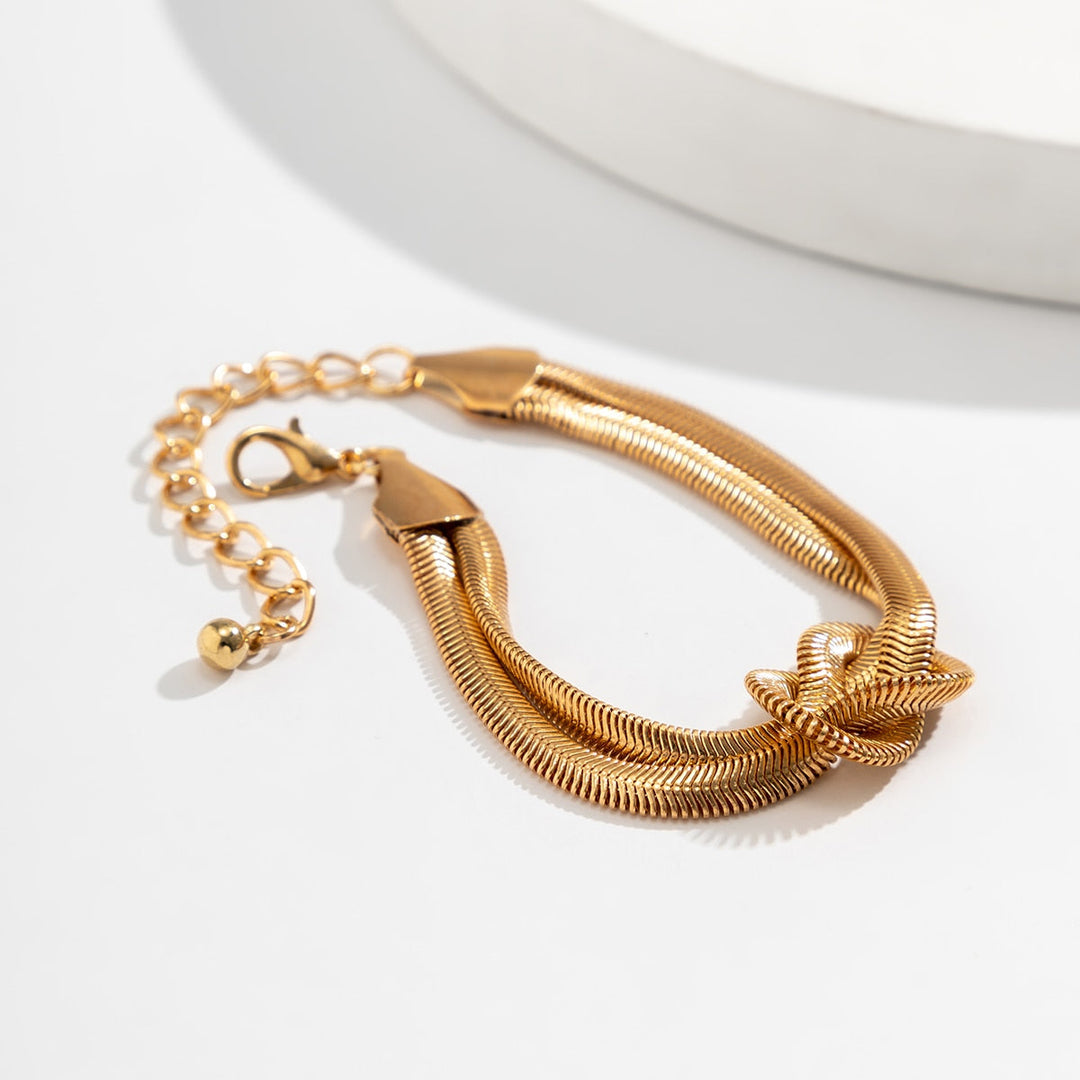 Sienna - Elegant Knot Bracelet for Women