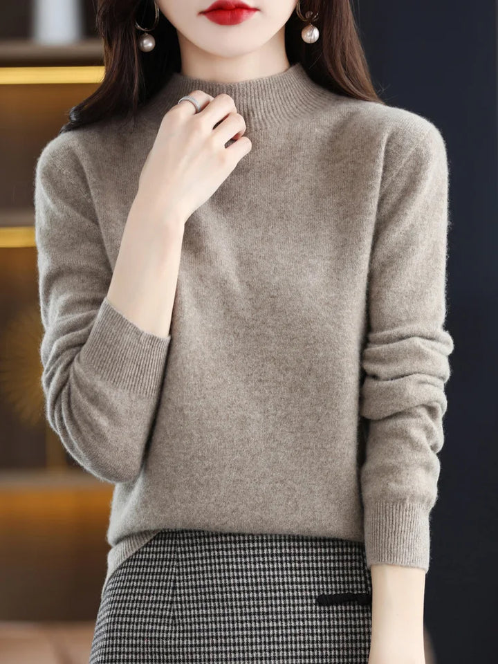 Viviane - Luxurious Women's Sweater Made from Pure Wool for Ultimate Comfort