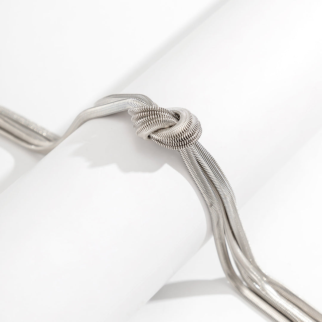 Eliana - Trendy and Elegant Knot Necklace for Women