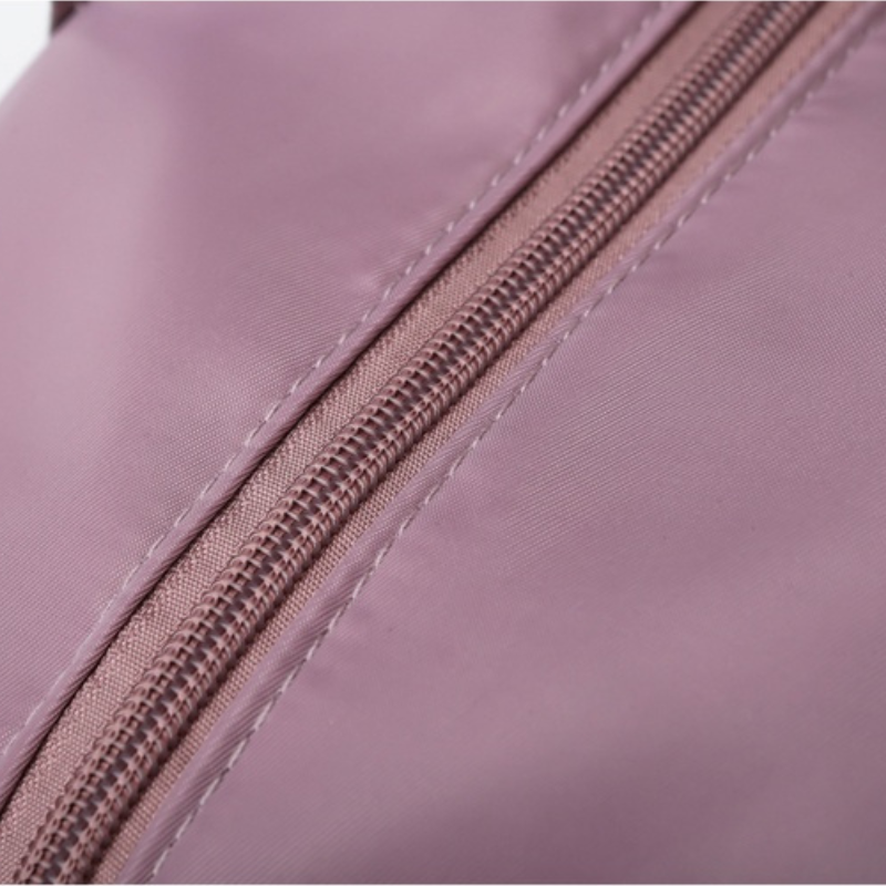 Charlie - Stylish and practical foldable travel bag for all your adventures