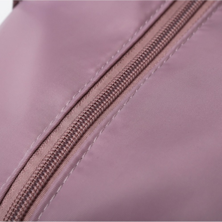 Charlie - Stylish and practical foldable travel bag for all your adventures