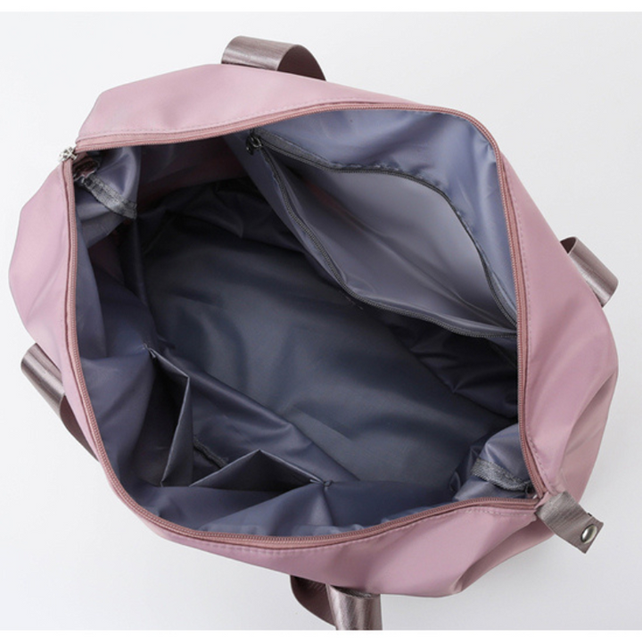 Charlie - Stylish and practical foldable travel bag for all your adventures